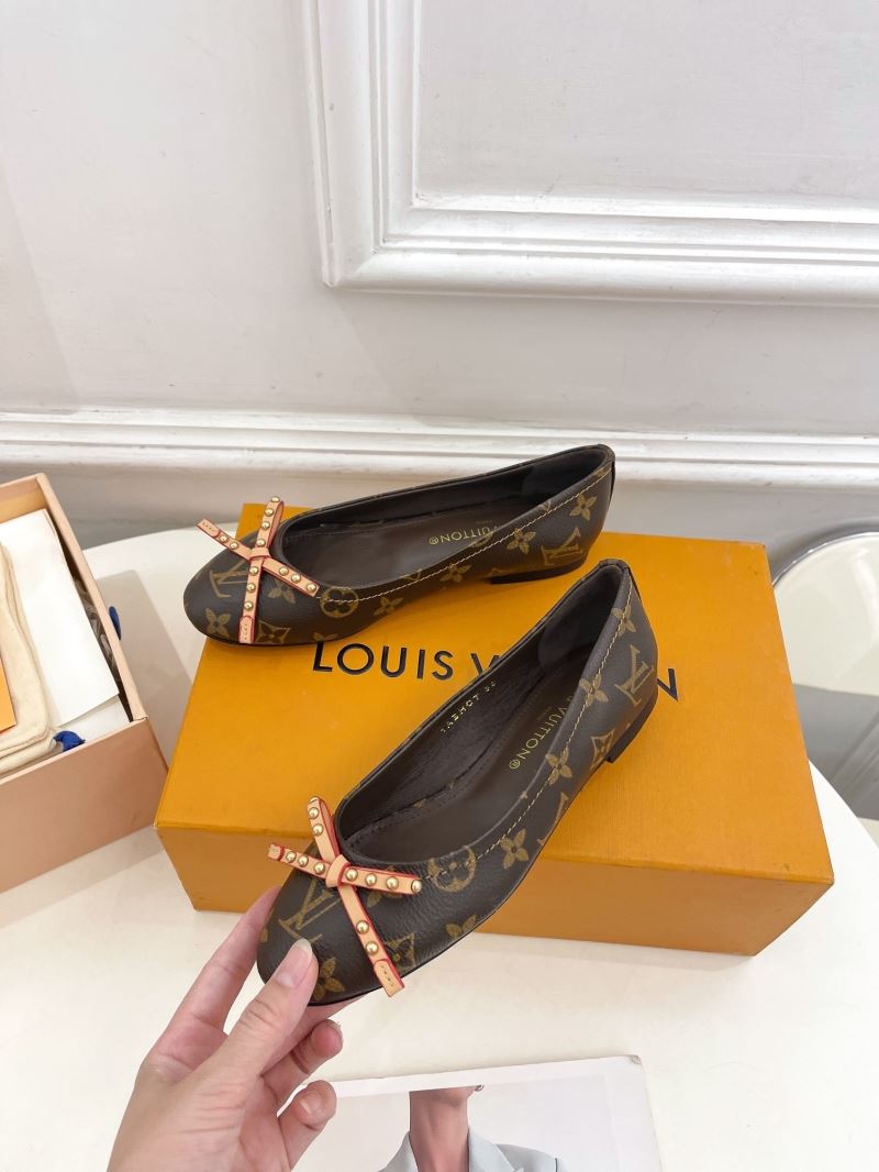 Louis Vuitton Flat Shoes